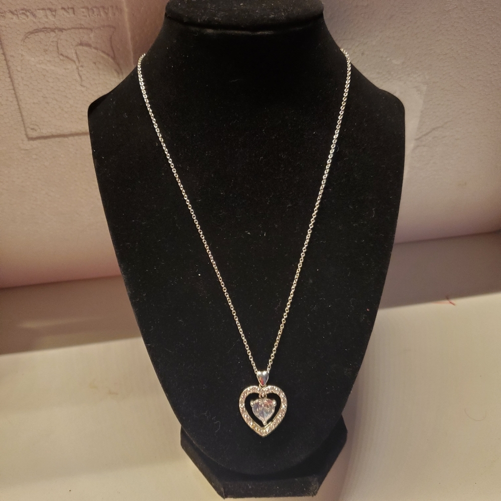 Silver rhinestone heart necklace